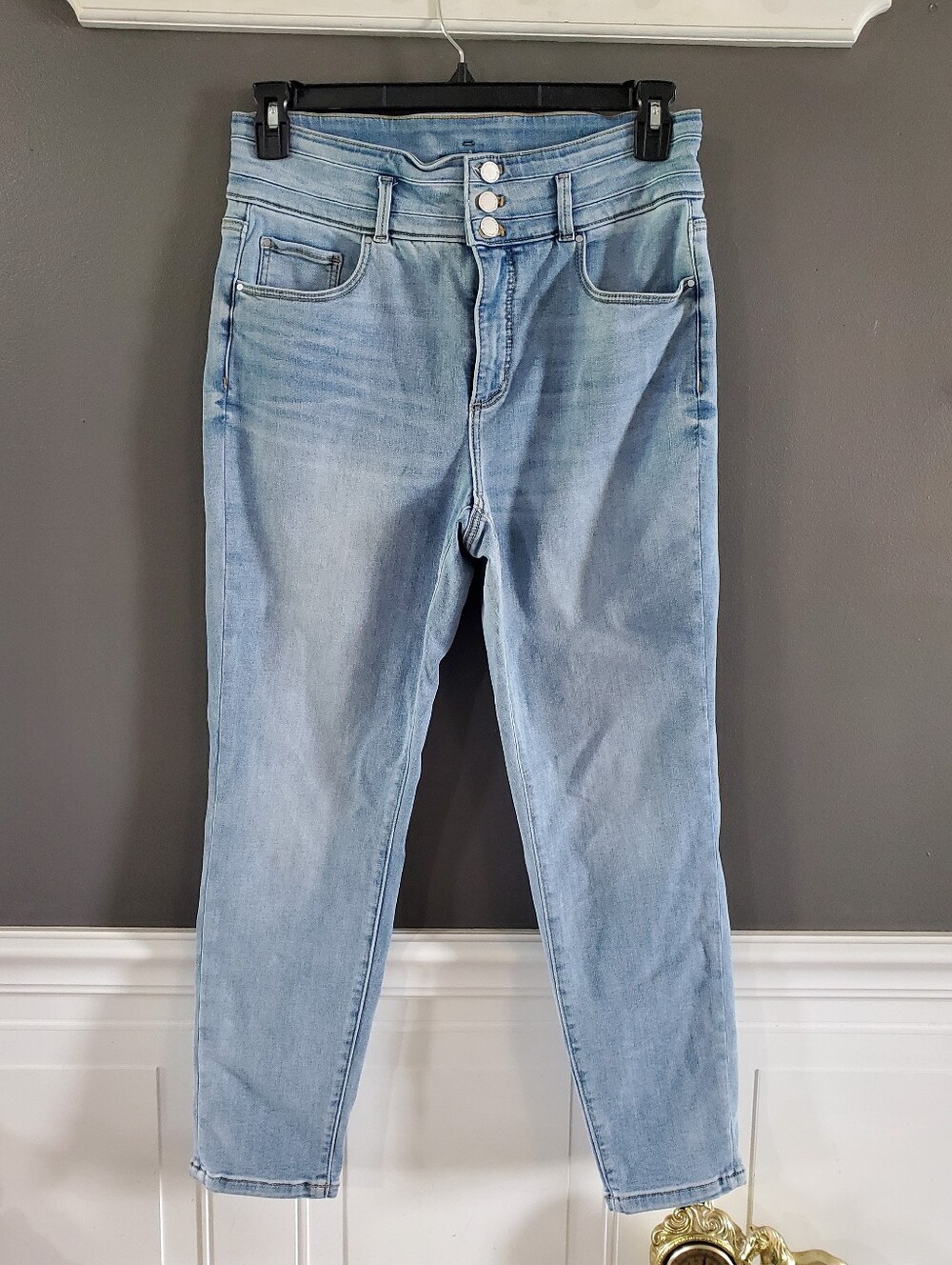 ANN TAYLOR The Skinny Curvy Fit High Rise Jeans 12